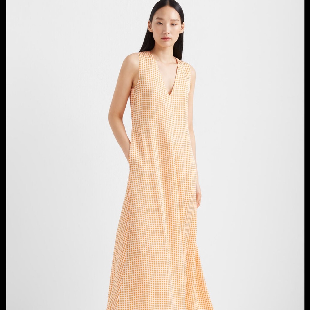 Flowing Summer Dress with pockets